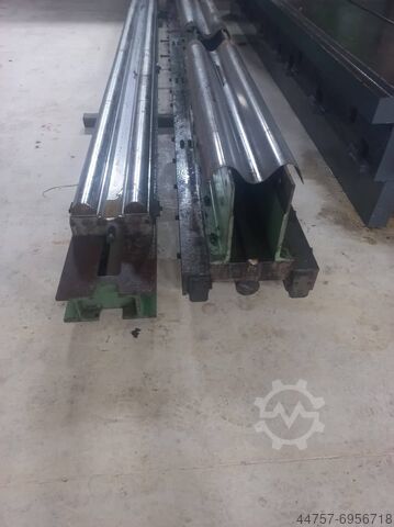STRUMENTO PER BARRIERE STRADALI TOOL FOR ROAD BARRIERS LENGHT 6000mm