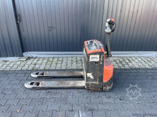 Paletli kamyon BT LWE200