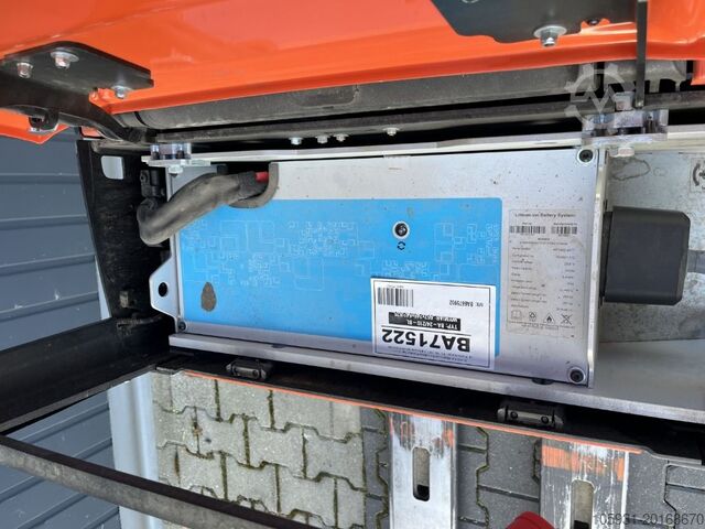 Paletli kamyon BT LPE200