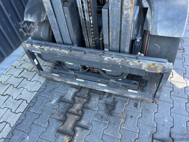 Stivuitoare diesel Linde H50D-02