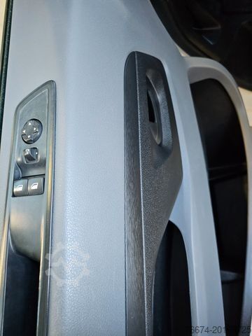 Dobozos furgon OPEL Vivaro Kasten Edition L Sortimo 180°Kamera DAB