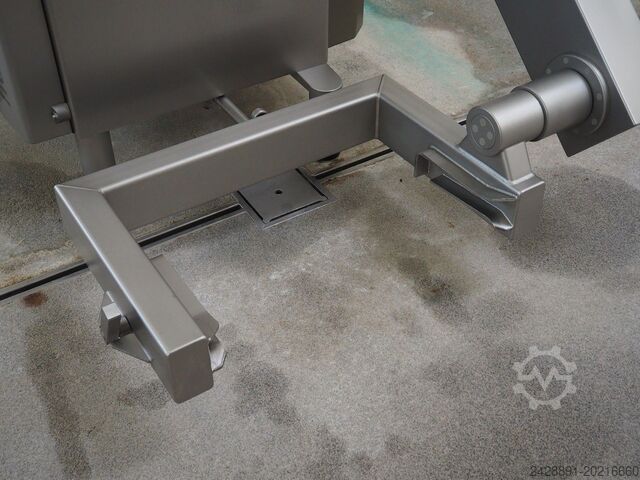 Linea di insacco e porzionatura con linea AL Handtmann, LOMA VF 616, IQ2, AL