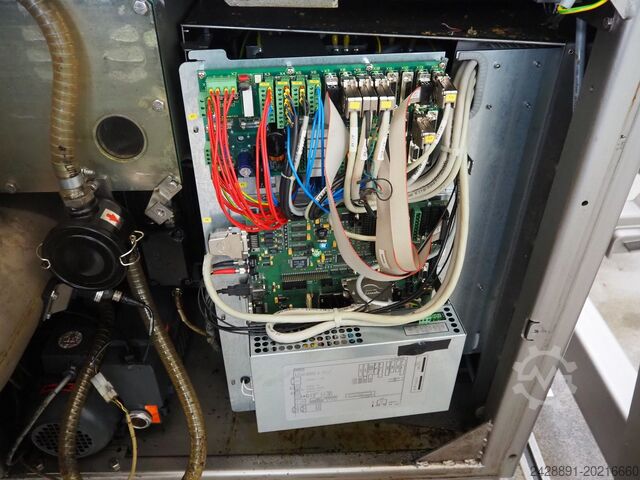 Linea di insacco e porzionatura con linea AL Handtmann, LOMA VF 616, IQ2, AL