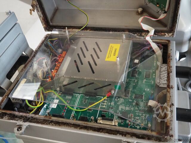 Linea di insacco e porzionatura con linea AL Handtmann, LOMA VF 616, IQ2, AL