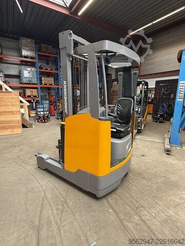 Chariot à mât rétractable Jungheinrich Etv 214