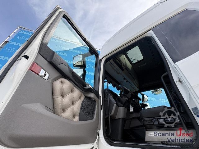 Standard nyergesvontató Scania S 460 A4x2NB DIFF-L RETARDER FULL AIR VECTO 3