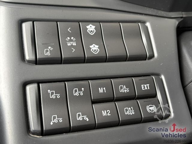 Standard nyergesvontató Scania S 460 A4x2NB DIFF-L RETARDER FULL AIR VECTO 3