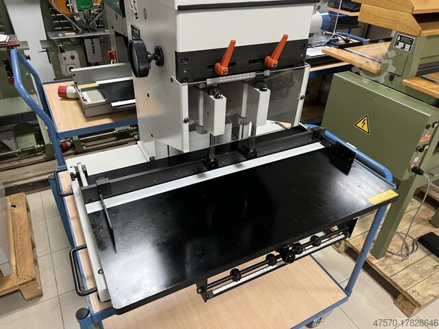 Borrmaskin för papper Constantin Hang 117-01