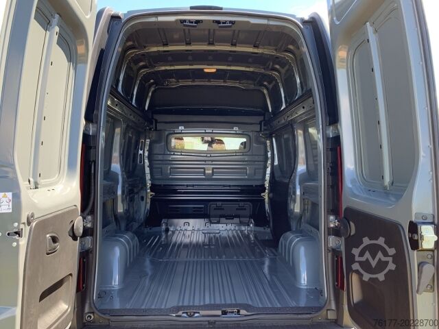 Furgone Renault Trafic L1H2 3,0t Blue dCi 170 Komfort GJR+NAVI
