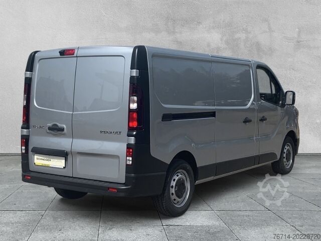 Furgoneta Renault KOMFORT L2H1 3,1t dCi 130 GJR+PDC+KLIMA KOMFORT L2H1 dCi 130 GJR+PDC+KLIMA