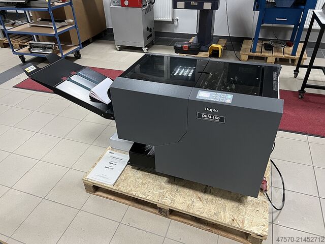 Düzelticili kitapçık yapıcı Duplo DBM 150 Booklet Maker with Trimmer