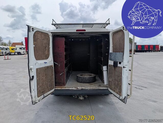  Peugeot Boxer 3t3 2l blue hdi 110 pack