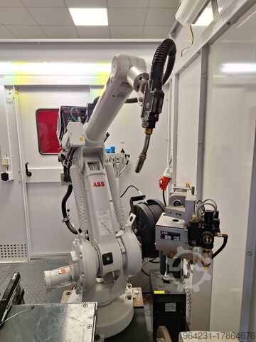ABB robotiserad svetskabin ABB FlexArc LX2