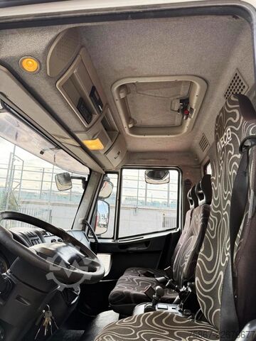 CAMINHÃO COM GUINDASTE E BASCULANTE Iveco EUROCARGO ML 100E22