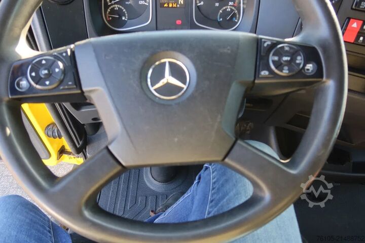 Bestelwagen autodrager Mercedes-Benz Atego 1221 L Takelwagen 6 Persoons