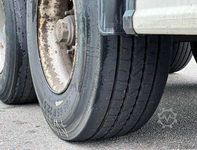 Open oplegger met zeil KÄSSBOHRER XS VALX AXLES DRUM BRAKES NEW CURTAINS NL-TRAILE