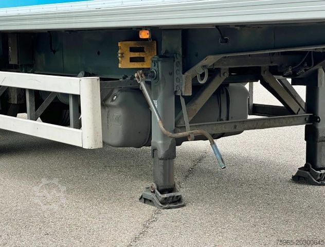 Semiremorcă frigorifică  Gray & Adams and CITY TRAILER CARRIER VECTOR 185