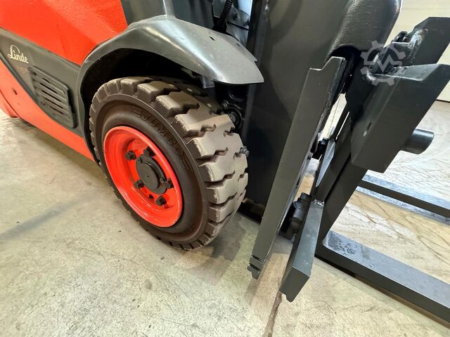 čelní vysokozdvižný vozík Linde E15 EVO [ID: 239]