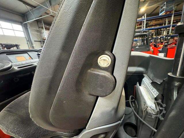Reach truck Linde R16WHD [ID: 262]