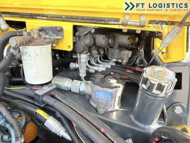 Empilhadeira multidirecional Combilift CB3000 DIESEL TRIPLEX 5500 FREE-LIFT