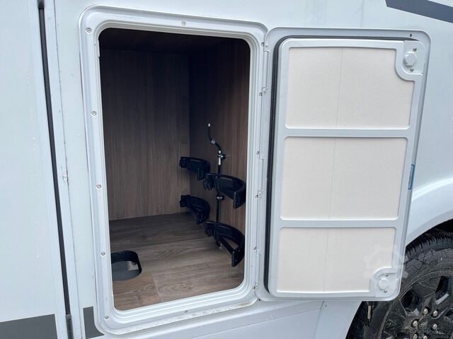 Yarı entegre karavan CARADO Edition25 T Ford 447 Bi-Xenon*Hubbett*Automatik