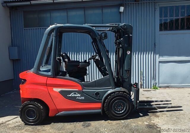 Stivuitoare diesel Linde H25D