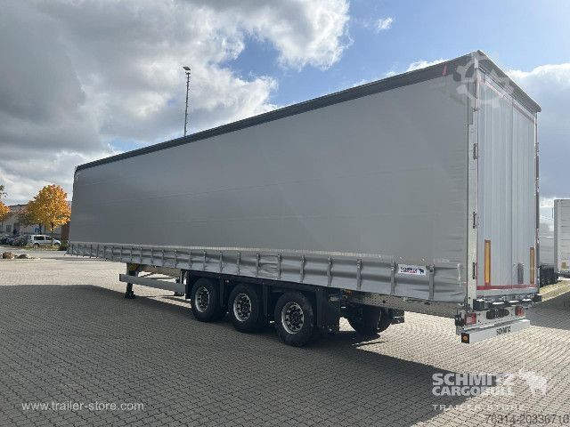 Semi-reboque aberto com lona Schmitz Cargobull Curtainsider Mega Getränke