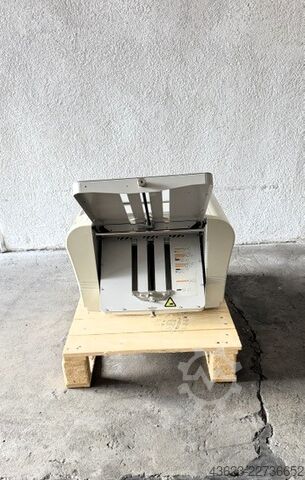 Máquina de dobrar Superfax PF-215