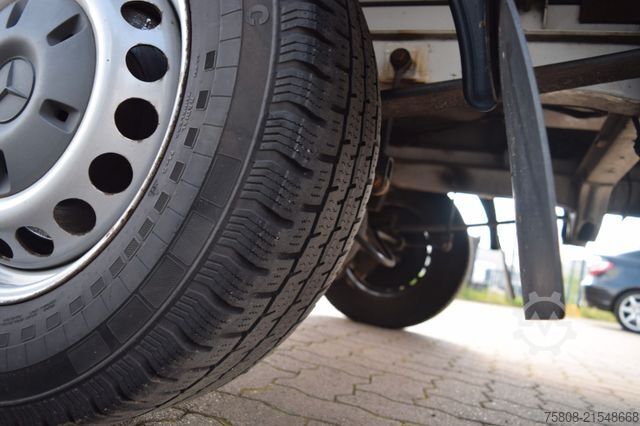 Box van MERCEDES-BENZ Sprinter 316CDI Koffer LBW 750Kg 3Sitzer