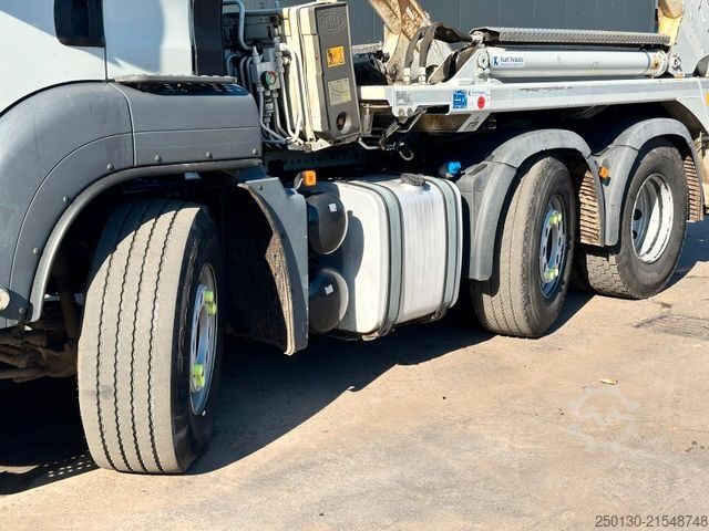 Kippers vrachtauto MAN TGS 26.420 6x2 BL MEILLER AK12 Absetzer