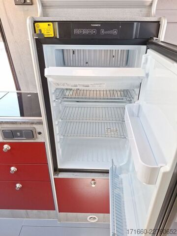Campervan LA STRADA Avanti EB 640 Navi/ Rückfahrkamera