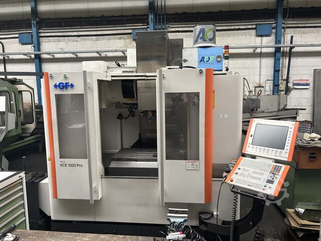 Verticaal bewerkingscentrum Mikron VCE 1000 Pro