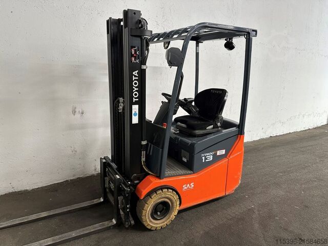 Elektromos háromkerekű targonca Toyota 7FBEST13 - TRIPLEX 4,7 m - 775 Stunden !!!!