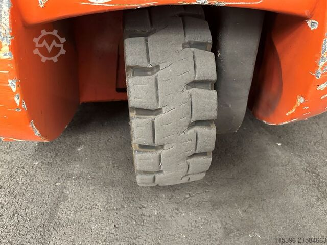 Elektromos háromkerekű targonca Toyota 7FBEST10 - TRIPLEX 6 m - 909 Stunden !!!