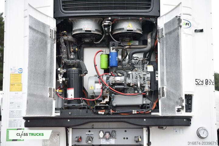 Reefer semi̇treyler SCHMITZ CARGOBULL SKO FP 45 Carrier Vector 1550