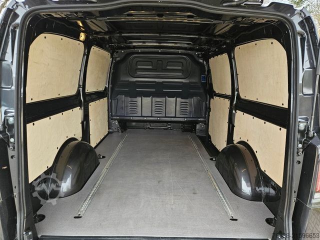 Panel van MERCEDES-BENZ Vito Kasten 116 CDI RWD PRO lang