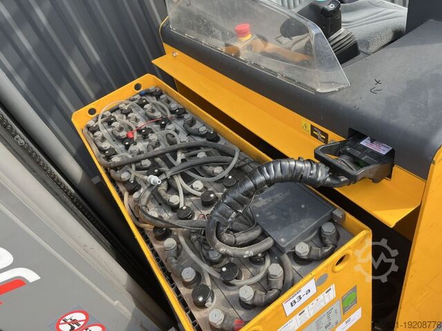 Doprete do kamiona Jungheinrich ETV110