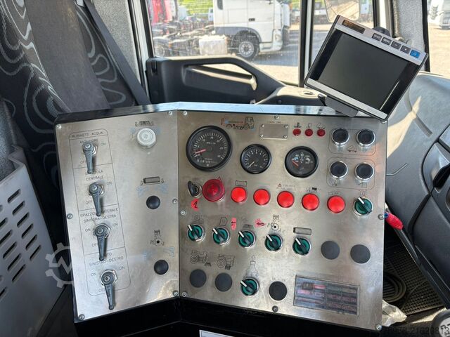 Lkw mit kommunalem Aufbau Iveco Eurocargo 100E18K