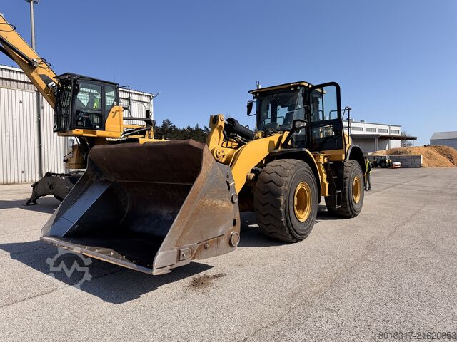 Wheel loader CAT 972M Caterpillar 972M