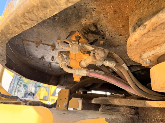 Wheel loader CAT 972M Caterpillar 972M