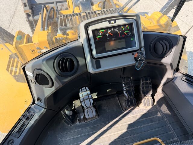 Wheel loader CAT 972M Caterpillar 972M