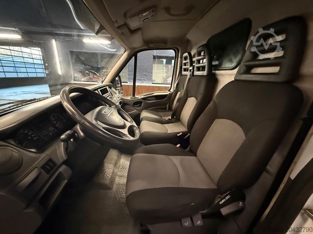 Bestelwagen IVECO Daily 35C13 MAXI Kastenwagen Klima AHK 3,5T