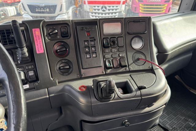 Skip truck SCANIA T380 4x2 Winterdienst Schneepflug und...