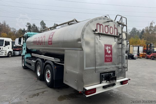 Cisterciski kamion MAN TGS 26.440 6x2 Isoliert Milchtank 3 Kammern
