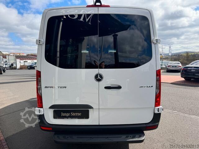 Camioneta familiar de techo alto Mercedes-Benz Sprinter 317 CDI 3665 Mixto/DoKa Klima Kamera