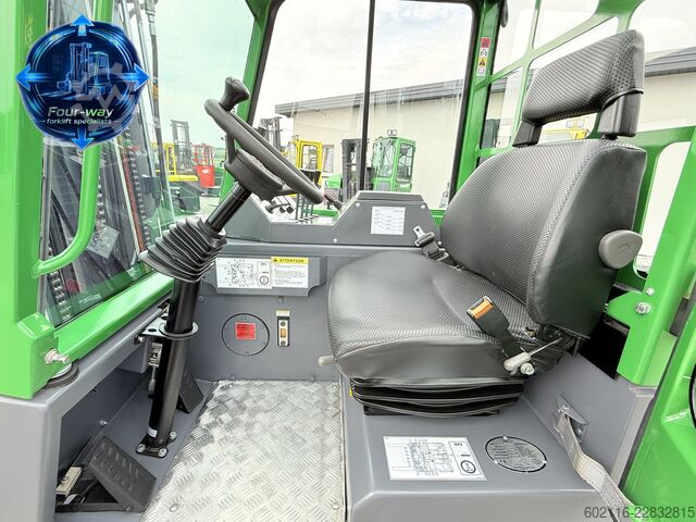 Wózek widłowy czterokierunkowy Combilift CB4000 GAS TRIPLEX 6800 POSITIONER CABIN