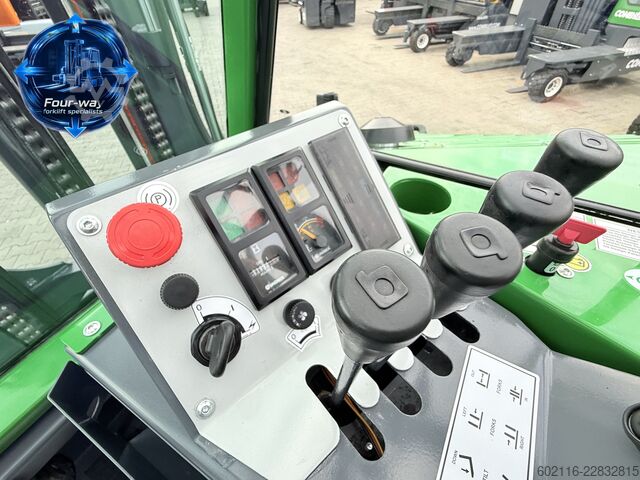Wózek widłowy czterokierunkowy Combilift CB4000 GAS TRIPLEX 6800 POSITIONER CABIN