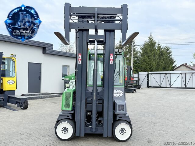 Wózek widłowy czterokierunkowy Combilift CB4000 GAS TRIPLEX 6800 POSITIONER CABIN