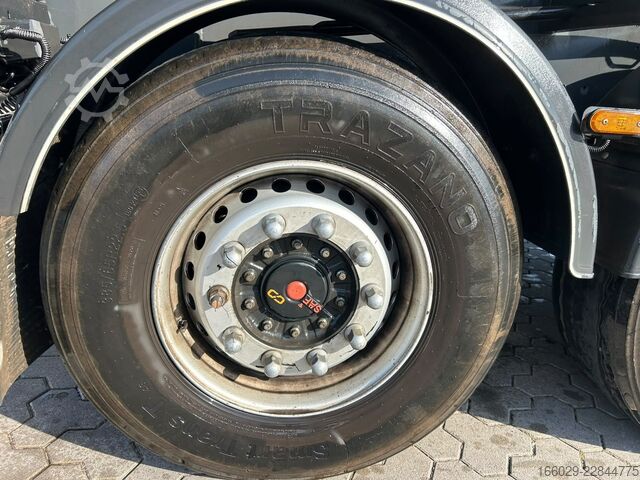 Tiptrailer WIELTON NW-3 Strong Master Stahl Kippmulde 32m³ HARDOX