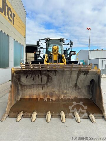  Komatsu WA500-8E0